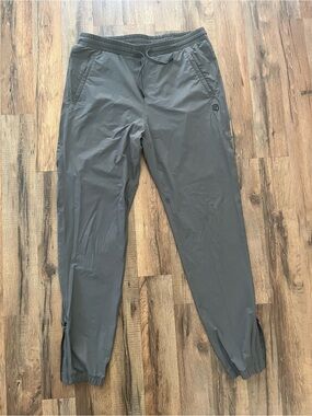 Born Primitive Performance Jogger gray - large